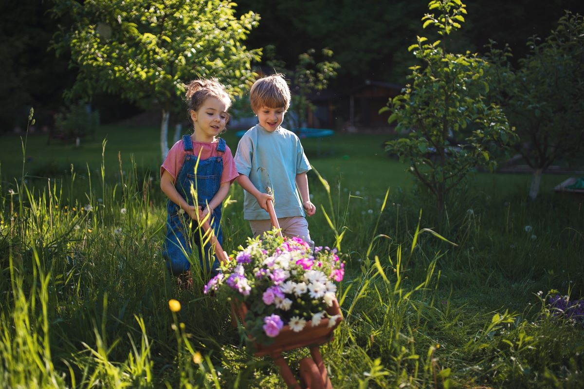 Kinder im Garten beschäftigen: Kreative Ideen für Wittenberg